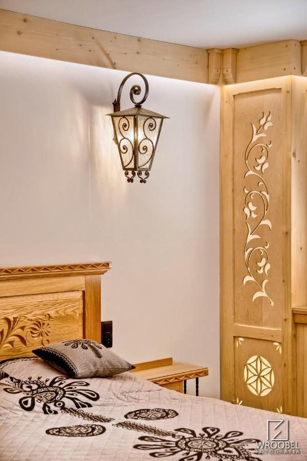 Apartament Zakopane Utrzymany W Stylu Goralskiej Chaty エクステリア 写真