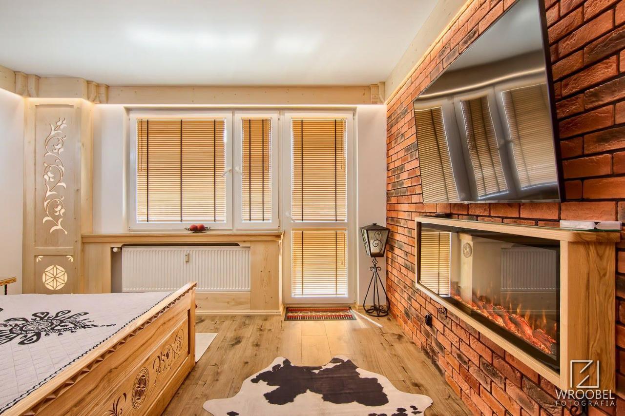 Apartament Zakopane Utrzymany W Stylu Goralskiej Chaty エクステリア 写真