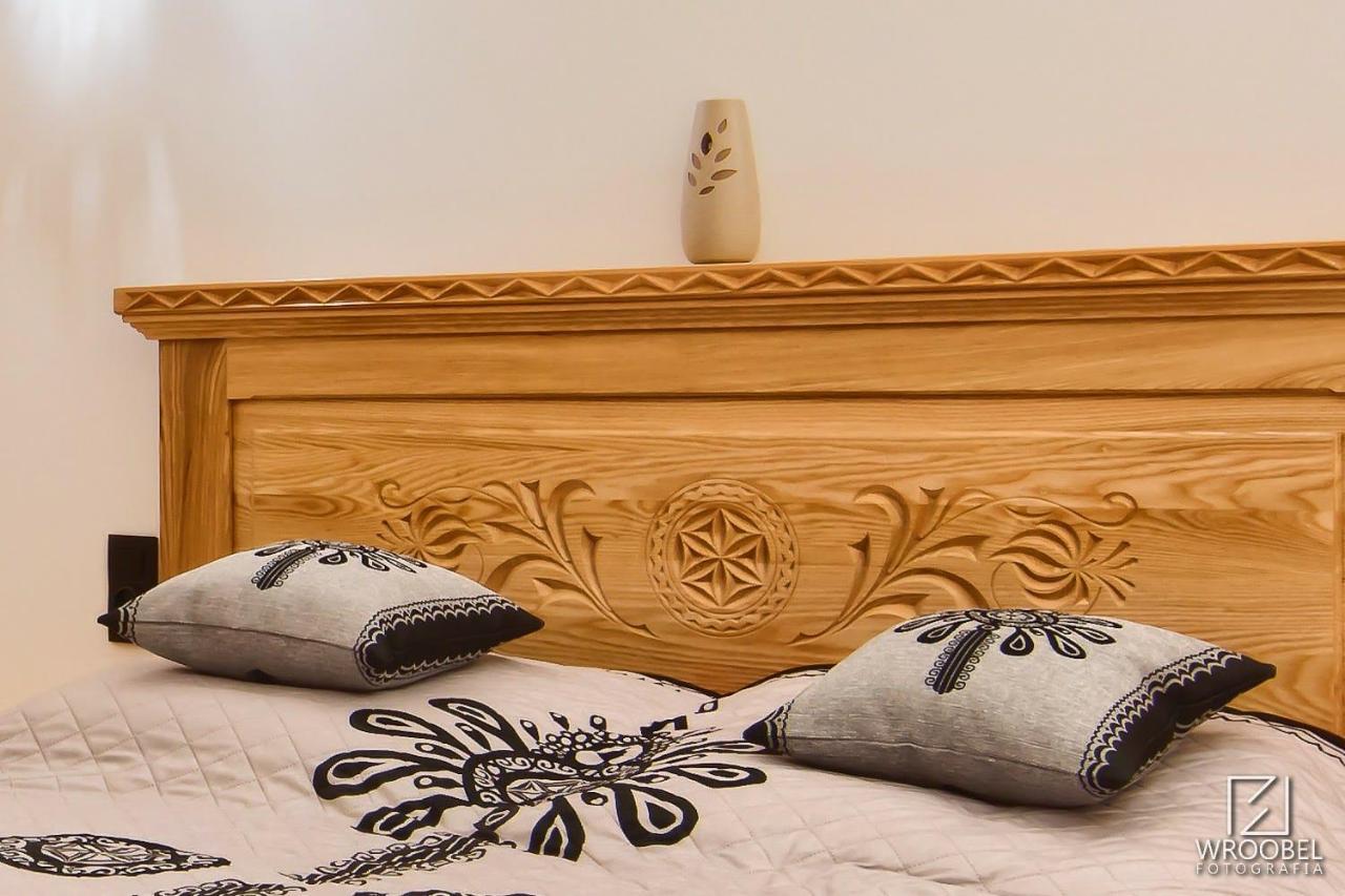 Apartament Zakopane Utrzymany W Stylu Goralskiej Chaty エクステリア 写真