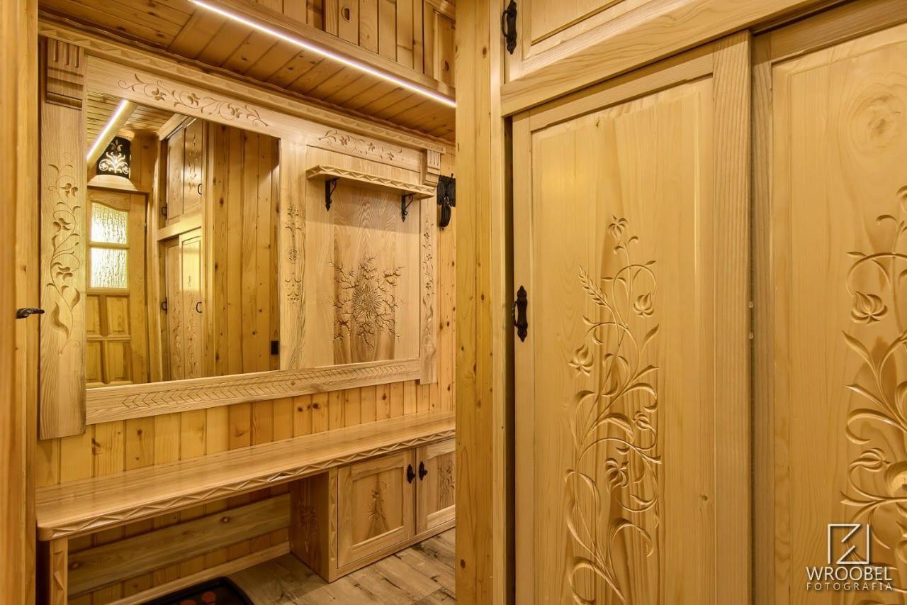 Apartament Zakopane Utrzymany W Stylu Goralskiej Chaty エクステリア 写真