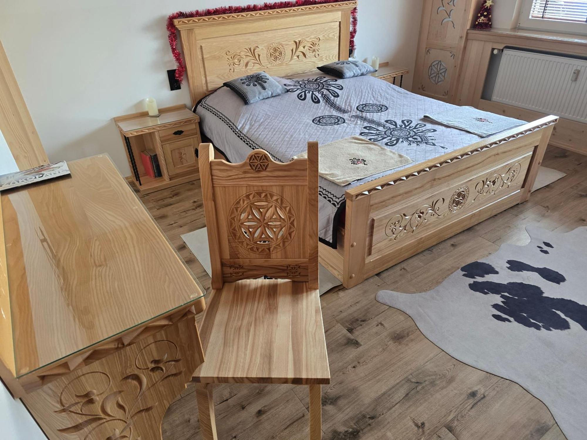 Apartament Zakopane Utrzymany W Stylu Goralskiej Chaty エクステリア 写真